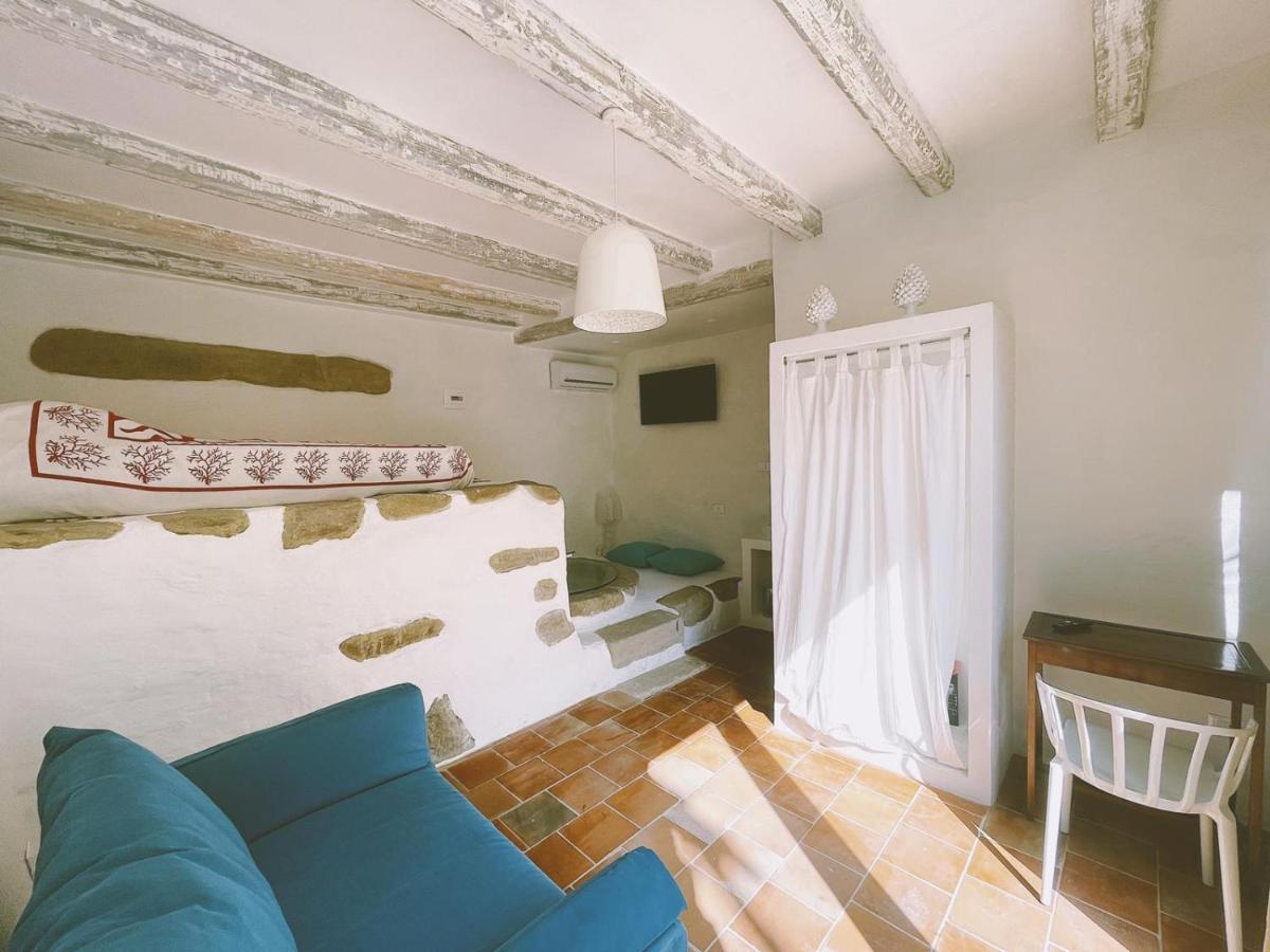 Capo dʼOrlando La Casa Del Nespolo Bed & Breakfast エクステリア 写真