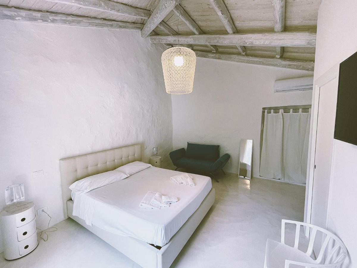 Capo dʼOrlando La Casa Del Nespolo Bed & Breakfast エクステリア 写真