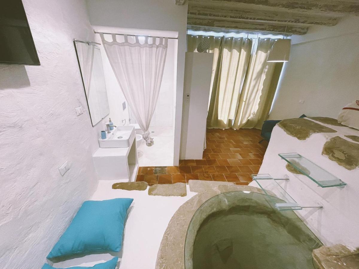 Capo dʼOrlando La Casa Del Nespolo Bed & Breakfast エクステリア 写真